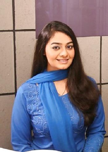 25P Delicious Paki Doctor needs your COCK!