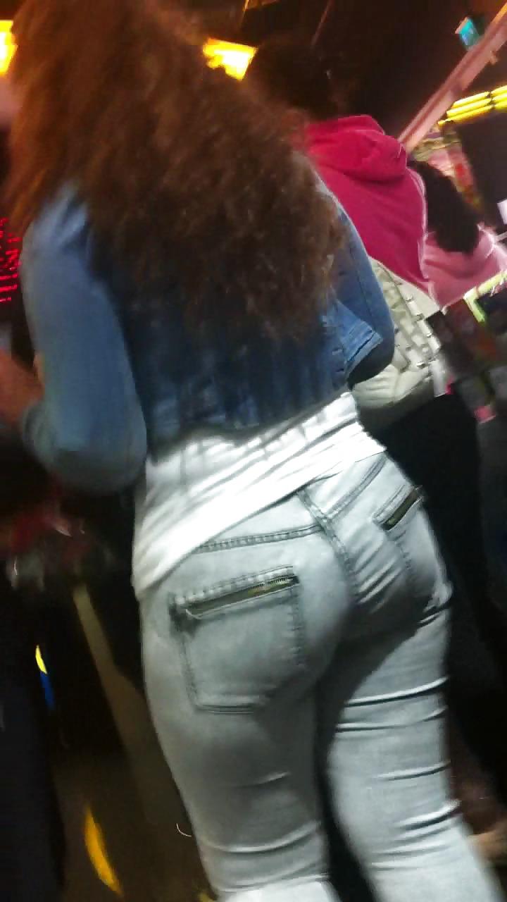 10P Teens big ass