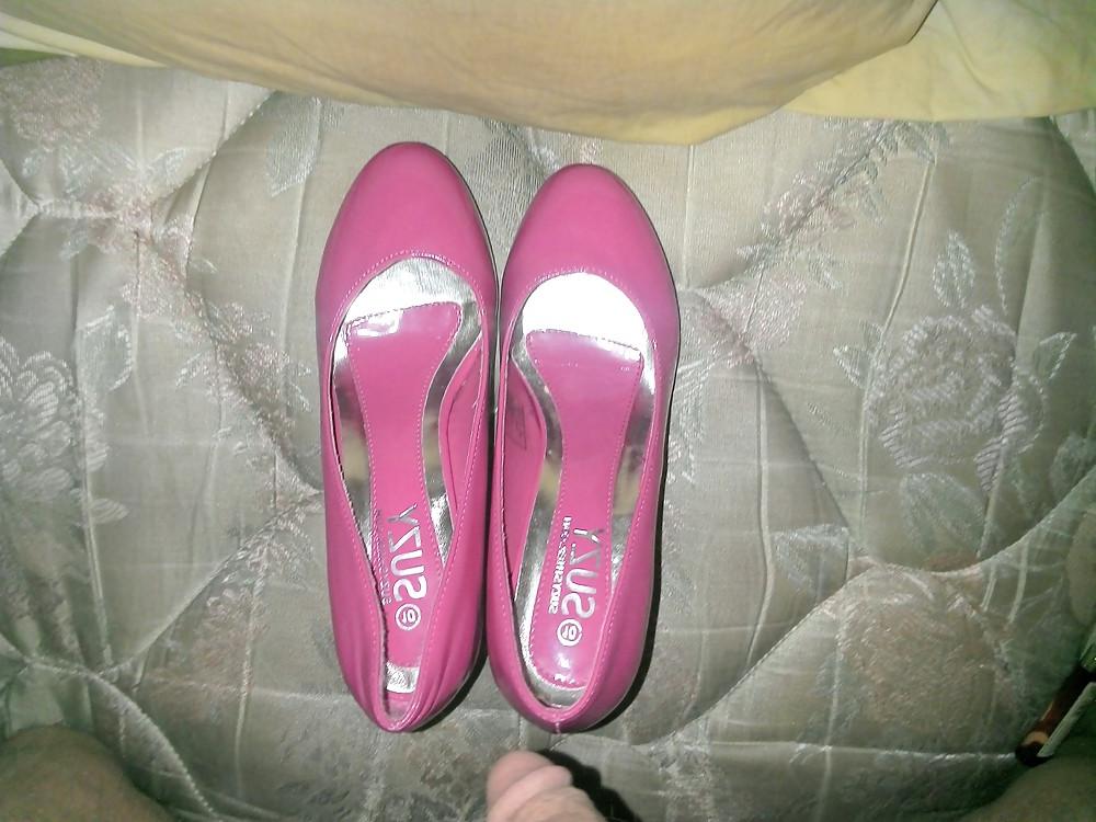 12P Stolen shoes from sisters friend 