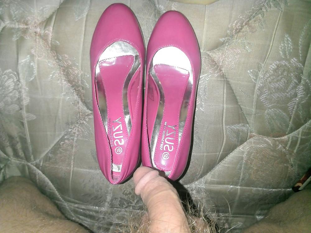12P Stolen shoes from sisters friend 