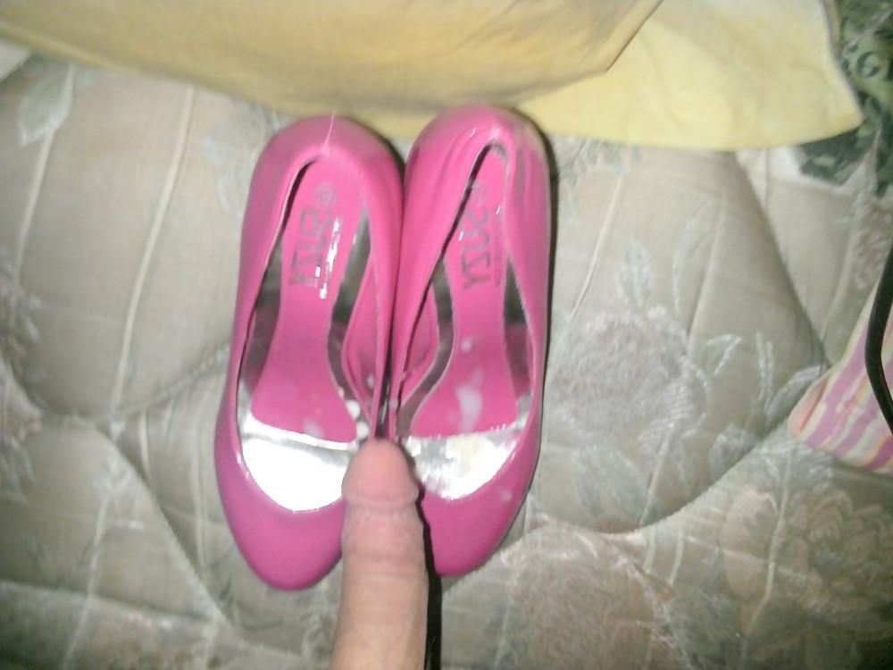 12P Stolen shoes from sisters friend 