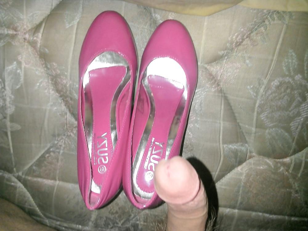 12P Stolen shoes from sisters friend 