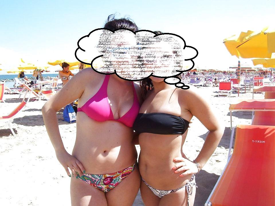 5P Stolen pics of bikini friend