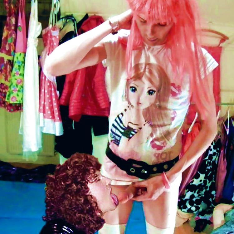8P Cute shemale doing naughty stuff in her bedroom