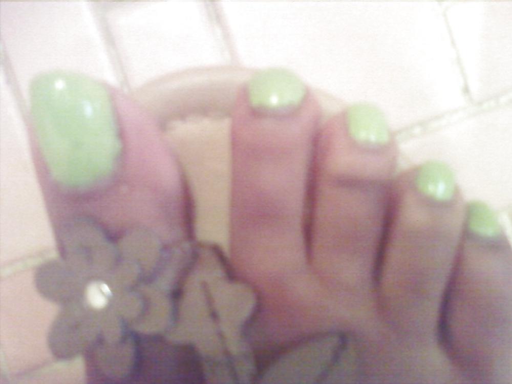 25P Beautiful long toenails
