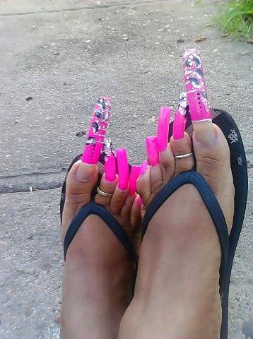 25P Beautiful long toenails