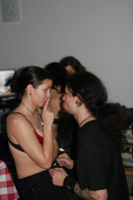 25P Hot lesbian party