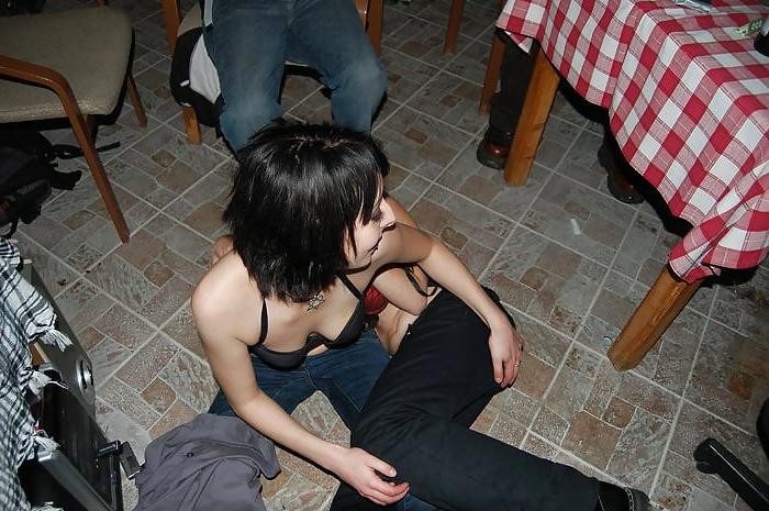 25P Hot lesbian party