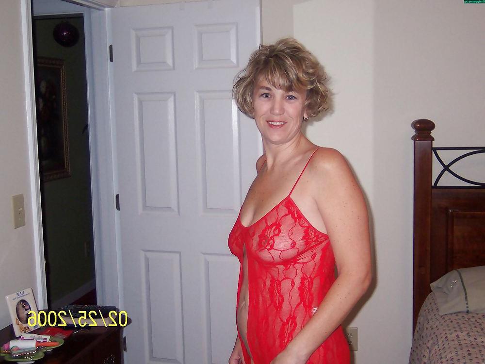 7P Sultry Blonde in her Bedroom