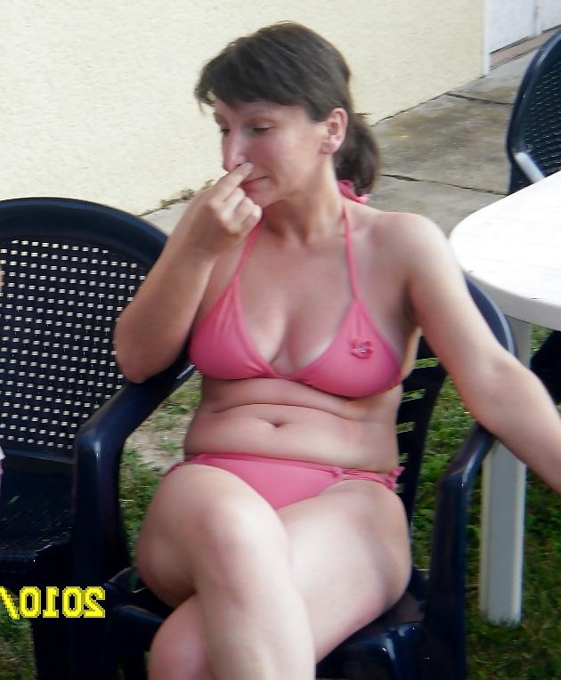25P My friend's sexy mom