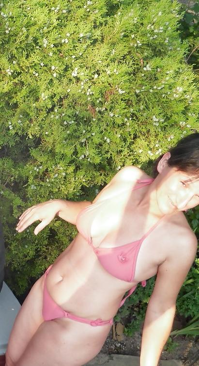 25P My friend's sexy mom