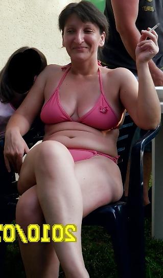25P My friend's sexy mom