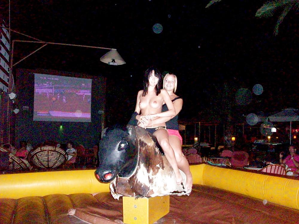 25P Girls Riding The Mechanical Bull