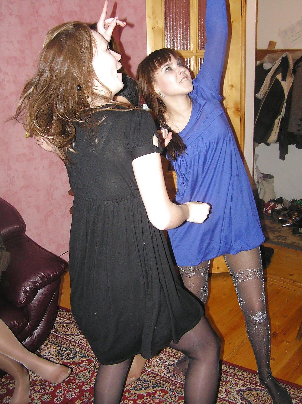25P Nice Amateur Pantyhose