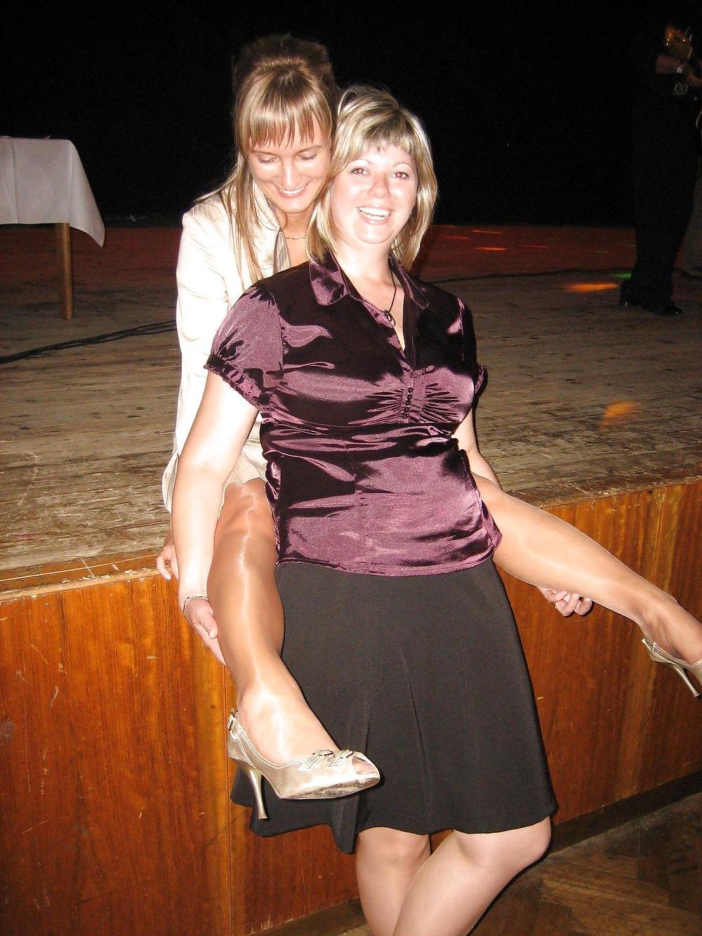 25P Nice Amateur Pantyhose 1