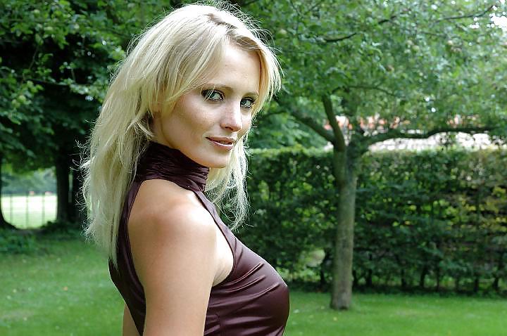17P Hottest Dutch celebs