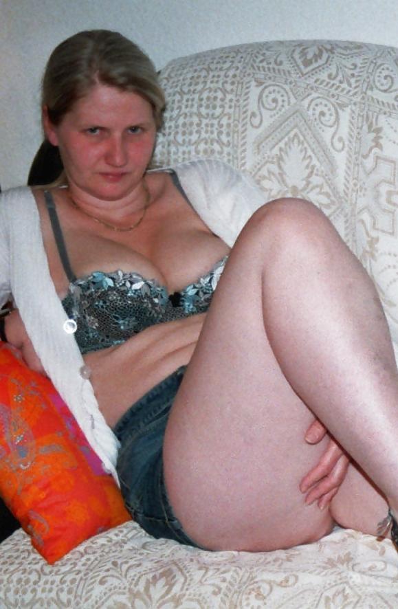 10P SAG - Wife's Hot Body In Short Tight Slinky Denim Skirt 08