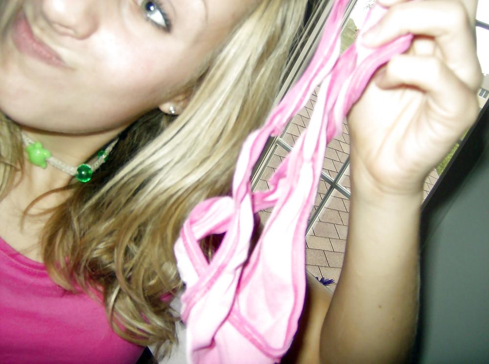 10P Amigas ensenando calzones Friend showing panties #11