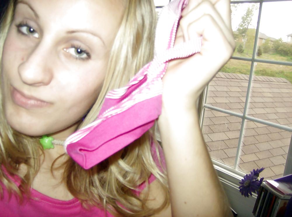 10P Amigas ensenando calzones Friend showing panties #11