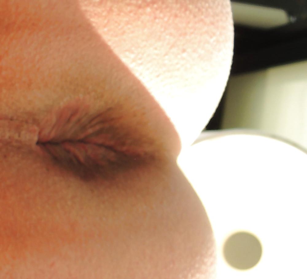 11P Teenage girl Amanda and her virgin butthole