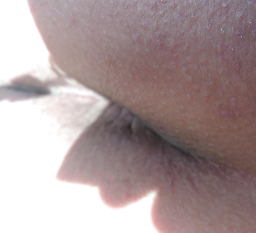 11P Teenage girl Amanda and her virgin butthole