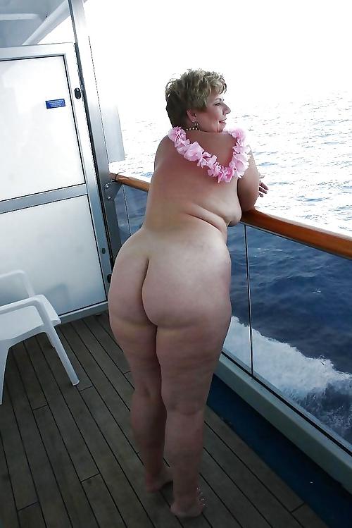 25P Addicted to BIG TITS and ASS