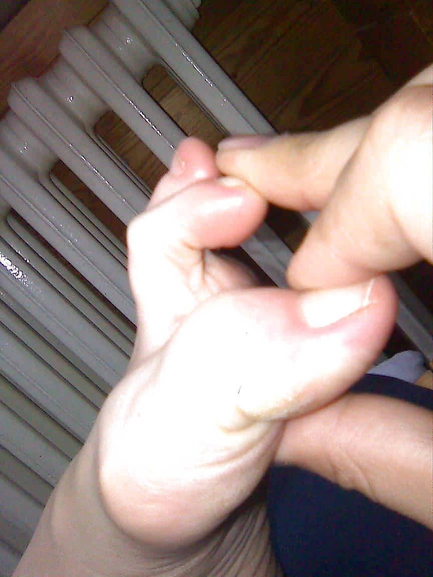 13P BB 's Feet 2009 - Foot Model with long toes, slender feet