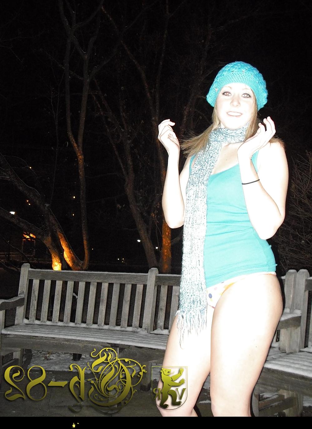 20P Another Sexy Blonde poses Naked