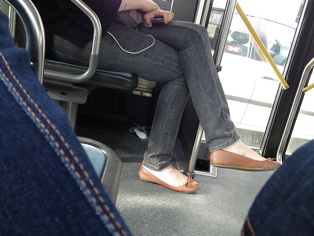 7P Arabic feet in ballerinas