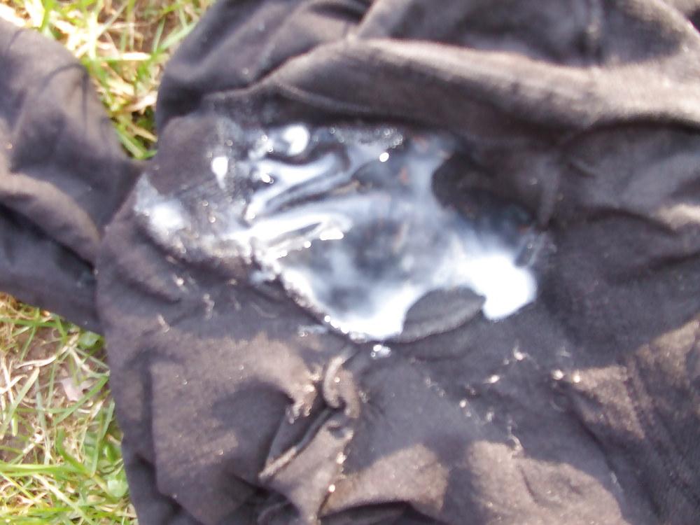 10P Johns Wifes Pantyhoes Or Tights In The Park