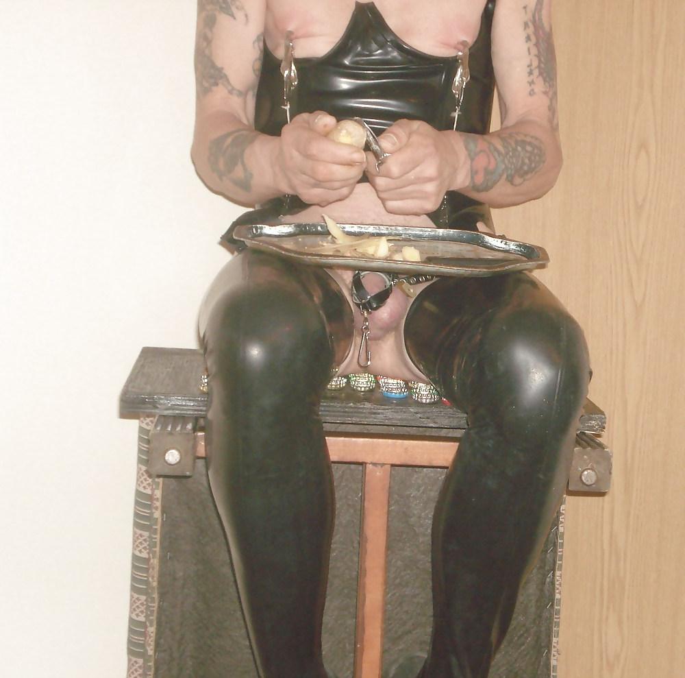24P SLAVES GINGER FIGGING