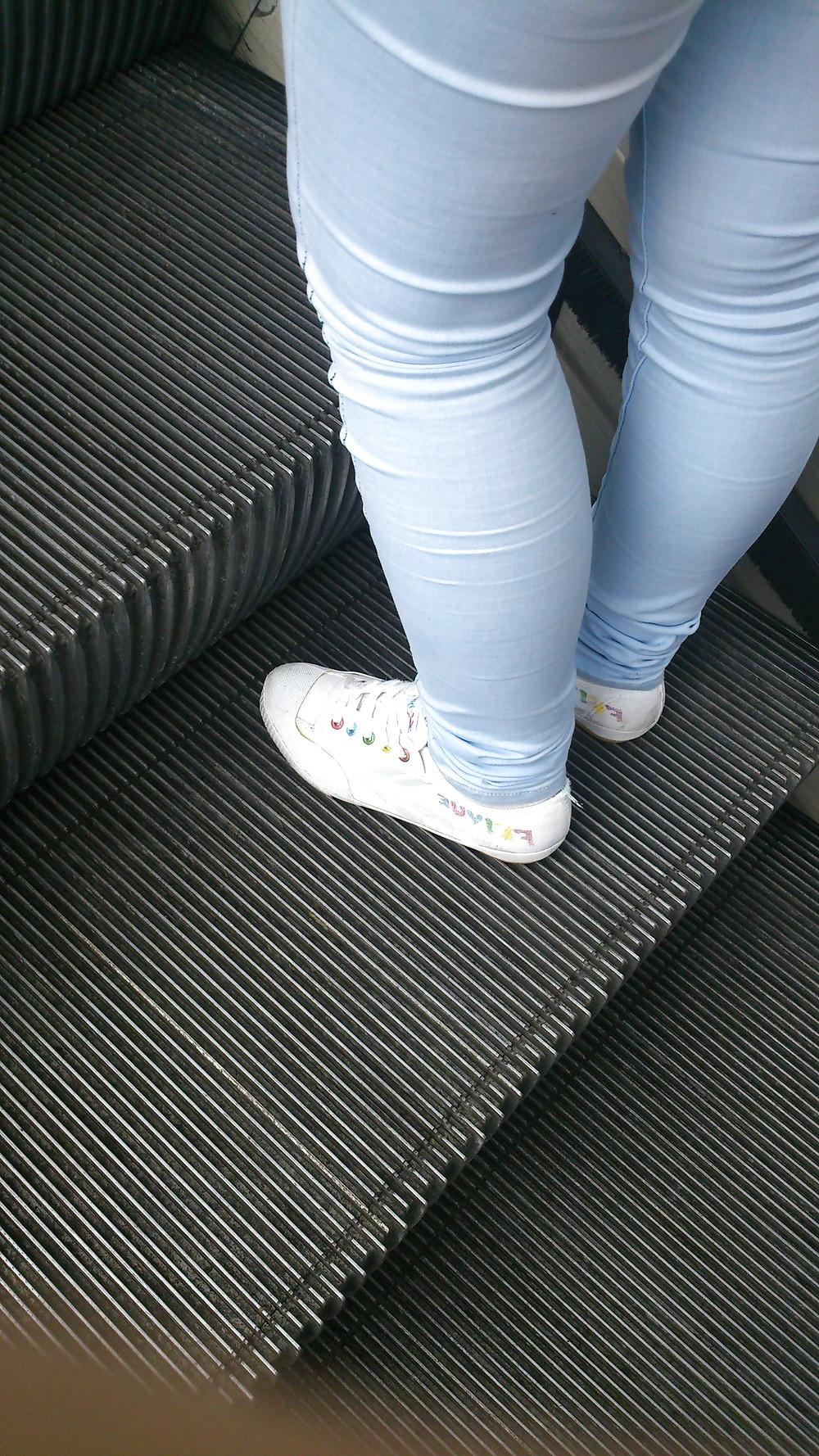 12P Feet in the city: Part 7