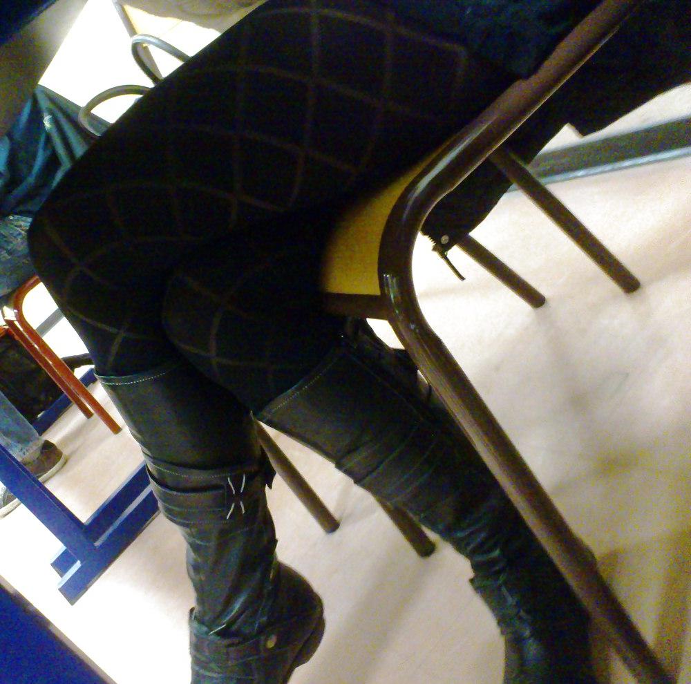 16P Teens stockings and pantyhose candid