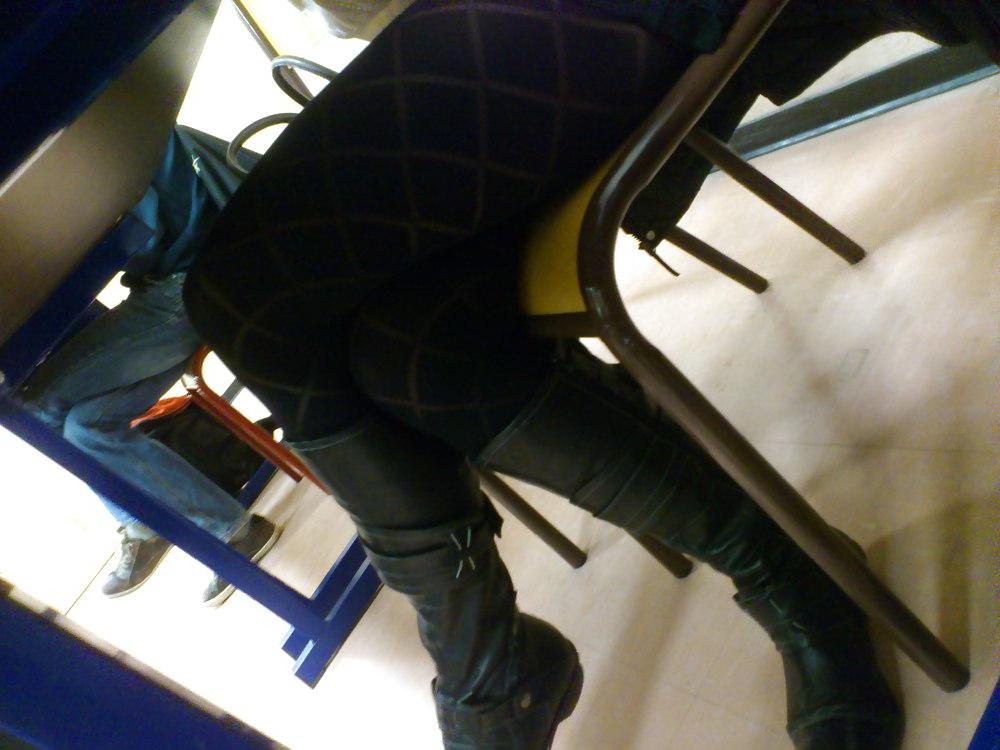 16P Teens stockings and pantyhose candid
