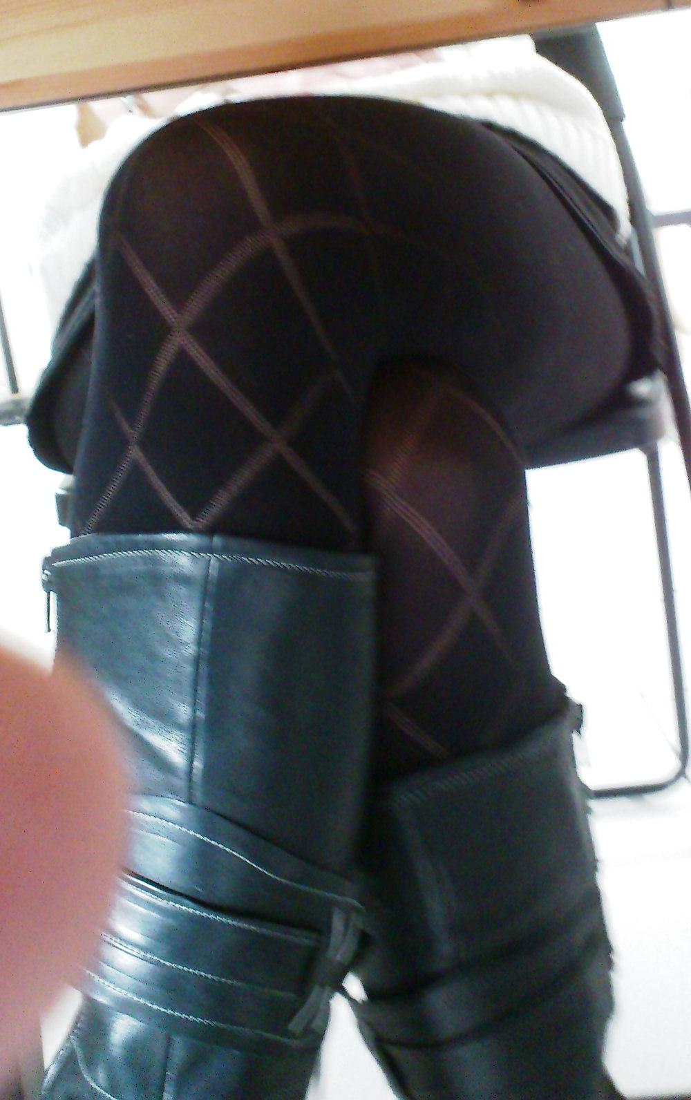 16P Teens stockings and pantyhose candid