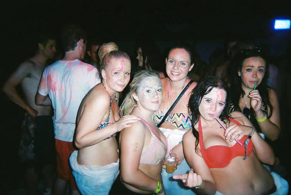 22P Big titted teen holiday