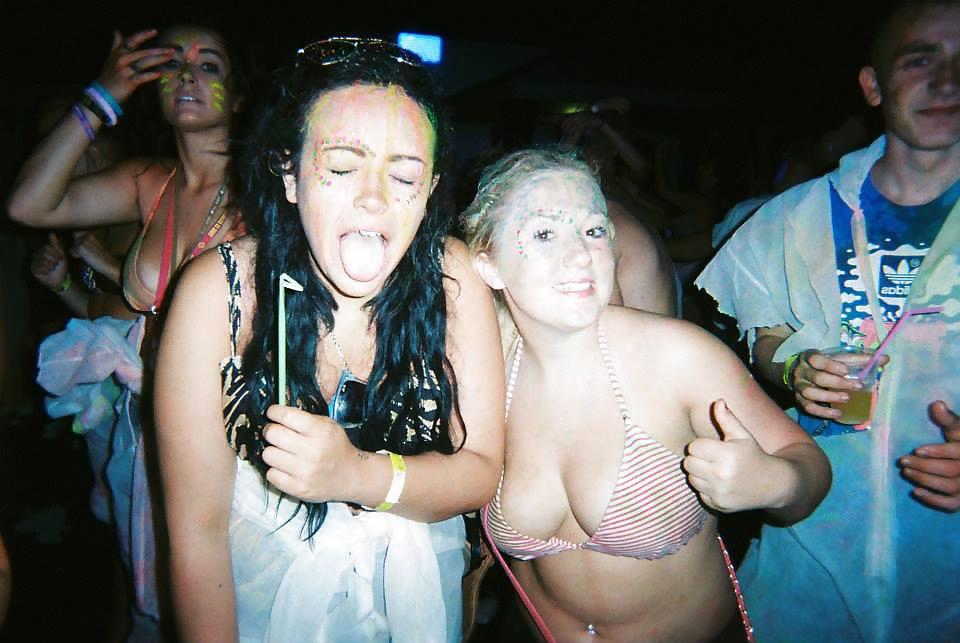 22P Big titted teen holiday