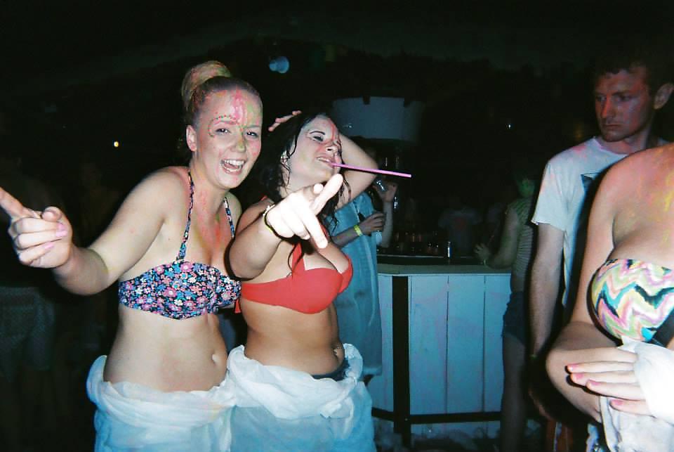 22P Big titted teen holiday