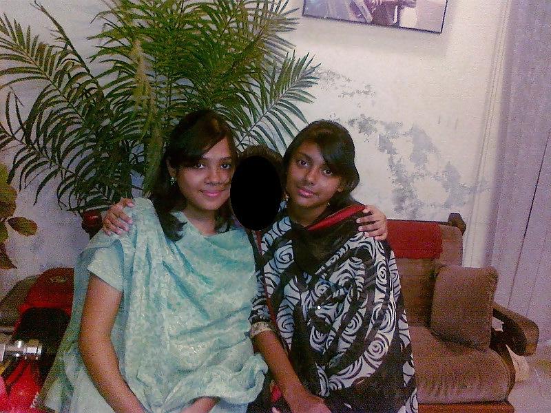 25P Nabila with Parijat at her home. COMMENTS & FAKES