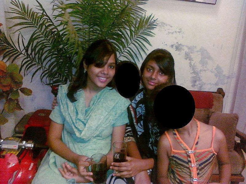 25P Nabila with Parijat at her home. COMMENTS & FAKES