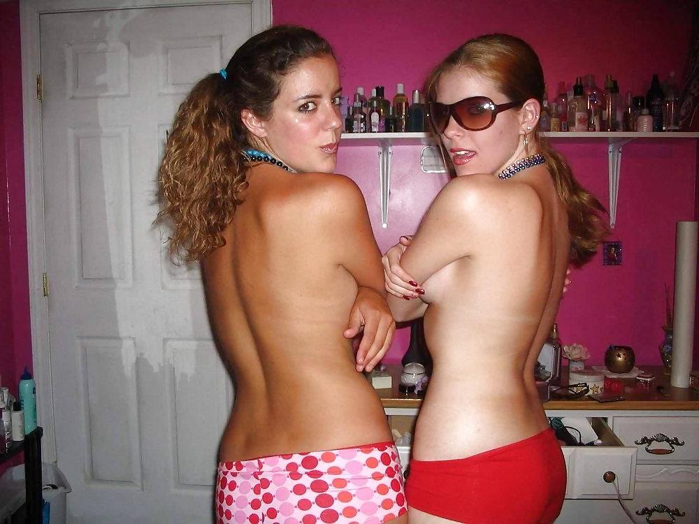 25P Stolen Pics - Party Sluts