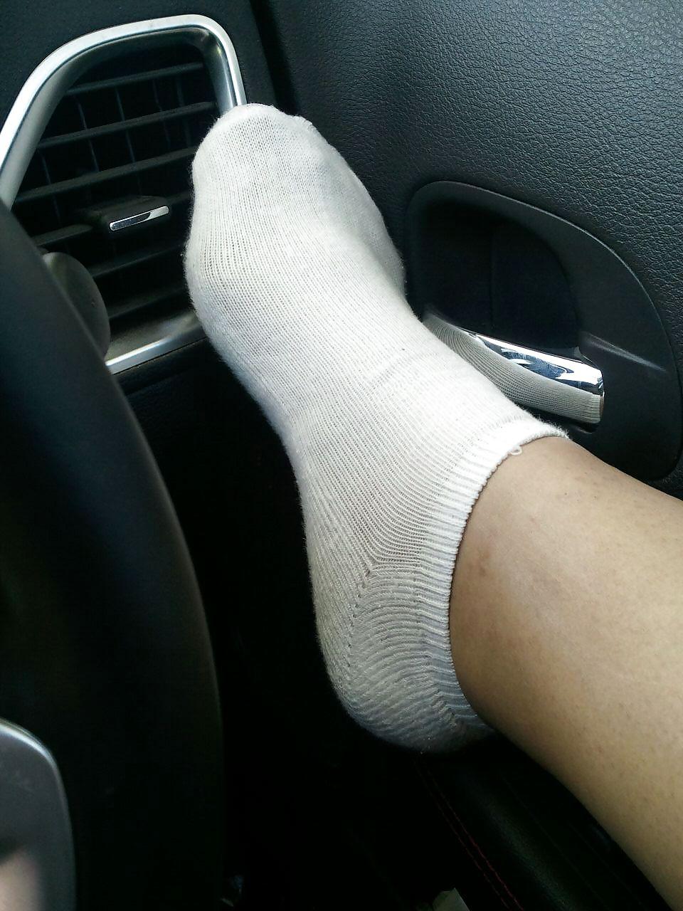 10P LATINA FRIEND STINK SOCK