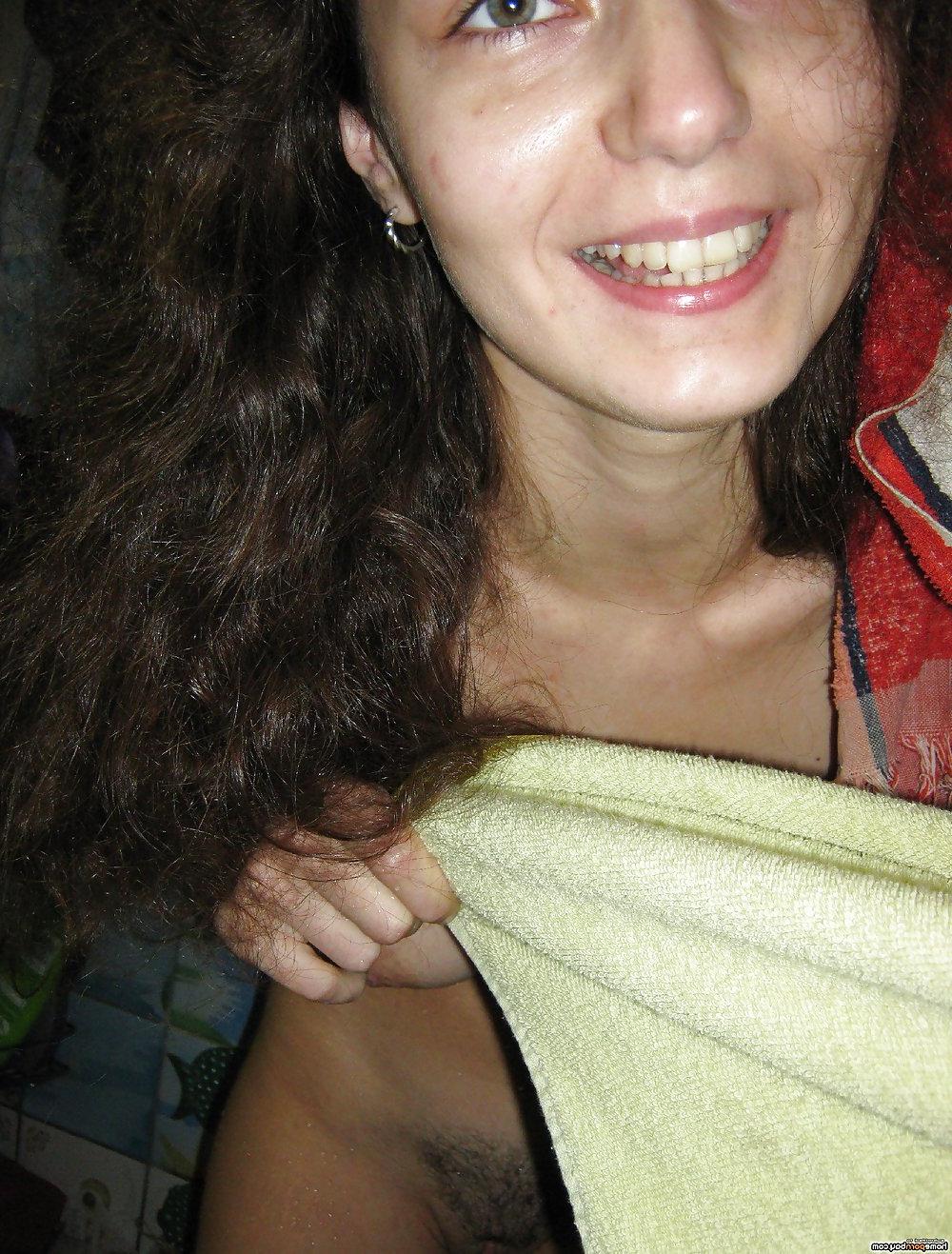 16P Russian wife naked at home