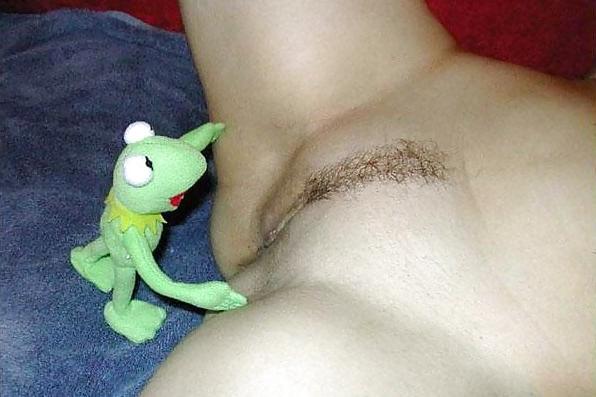 25P Funny pussy