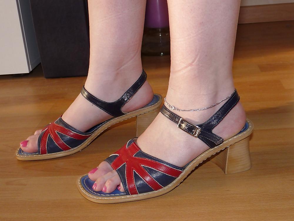 21P Wifes sandals wedges heels pink nails