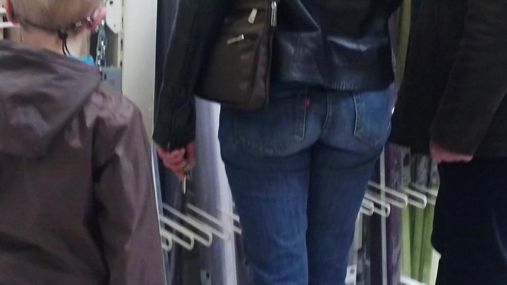 7P I love ass in levi's jeans