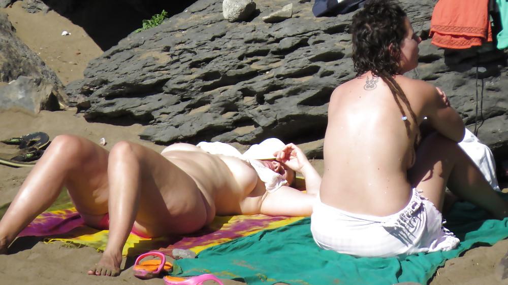 25P Holiday Voyeur 3