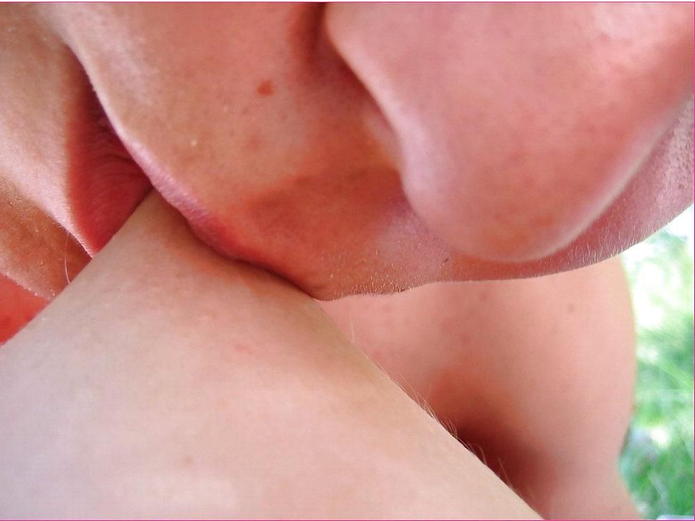 16P Wife Sucking Dick And Getting Her Pussy Pound In The Park