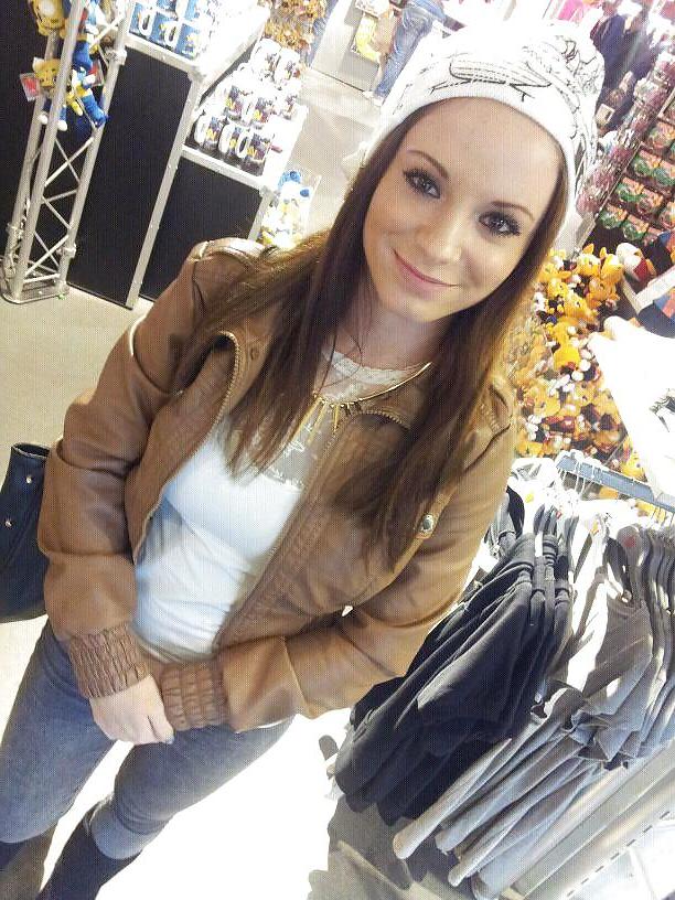 25P Dutch slut 14