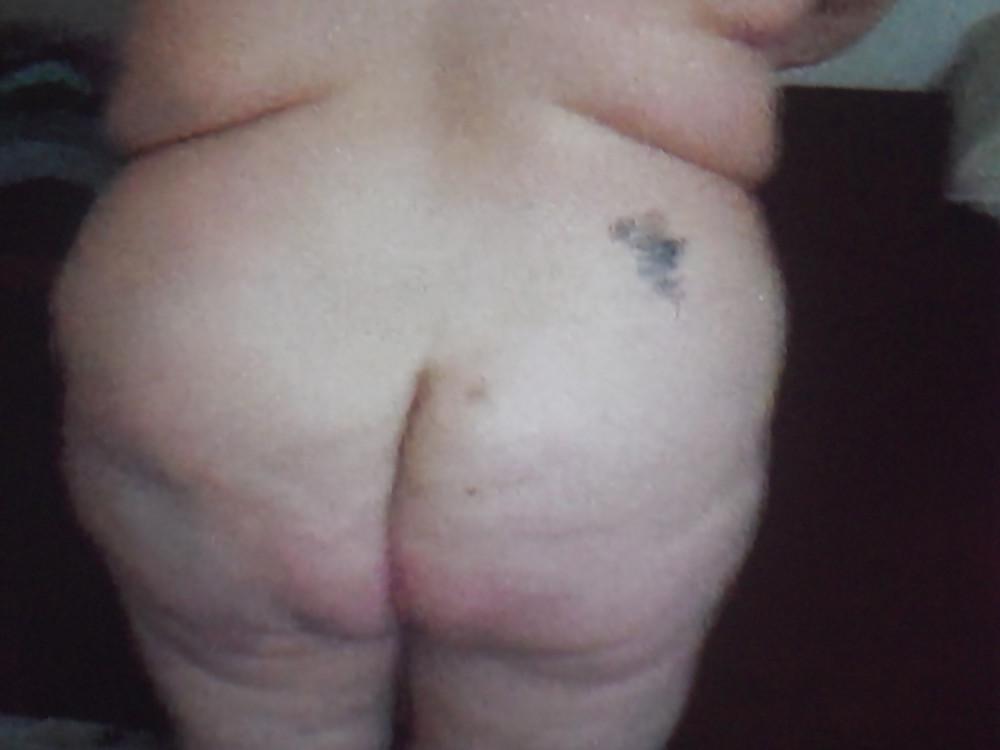 10P Thick white anal sex queen friend photos 14